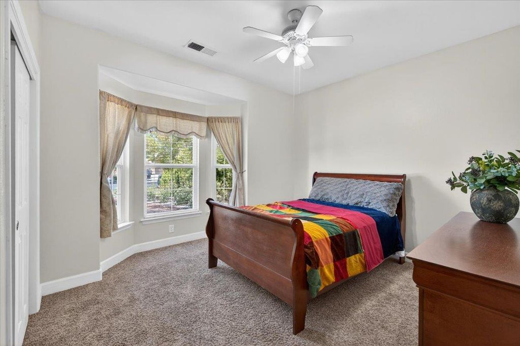 Image 33 of property listing at 2467 Redington Avenue, Clovis, CA 93619