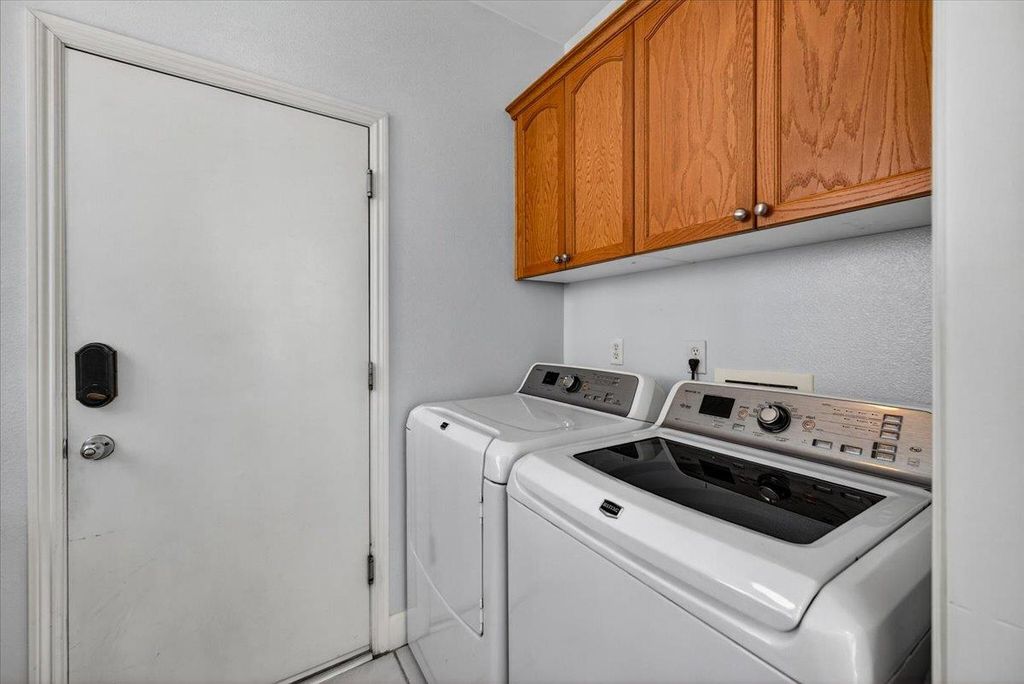 Image 36 of property listing at 2467 Redington Avenue, Clovis, CA 93619