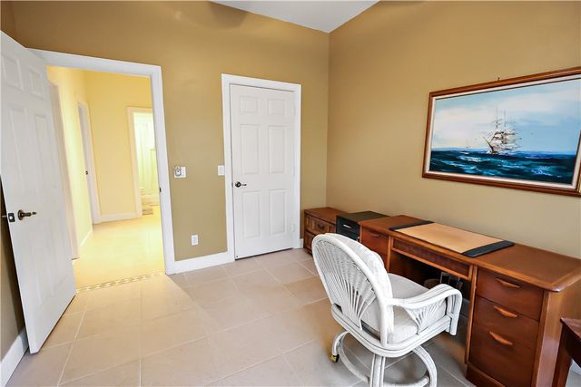 4196 Abington Woods Circle, Vero Beach, FL 32967