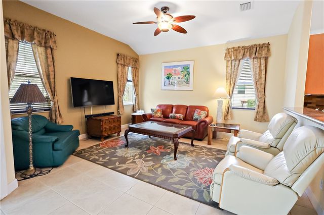 4196 Abington Woods Circle, Vero Beach, FL 32967