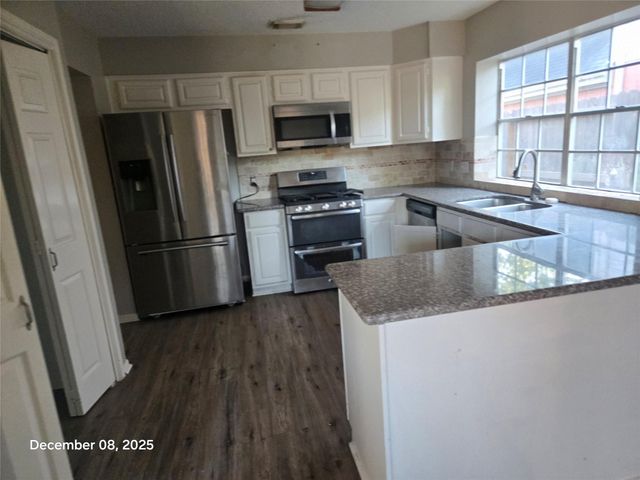 3206 Rimrock Drive, Missouri City, TX 77459