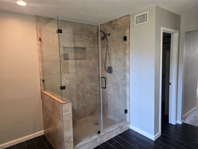 3206 Rimrock Drive, Missouri City, TX 77459