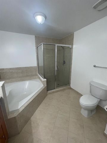 8395 SW 73rd Ave 314, Miami, FL 33143