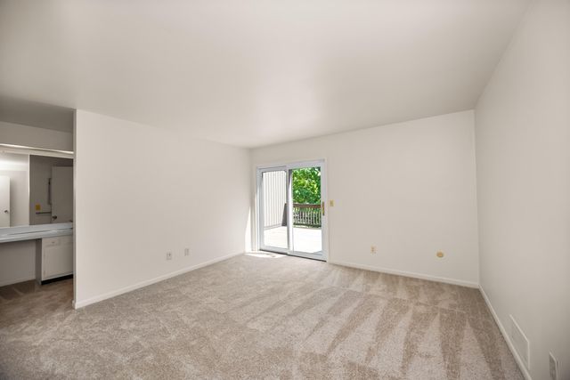 15 Haverhill Court, Ann Arbor, MI 48105