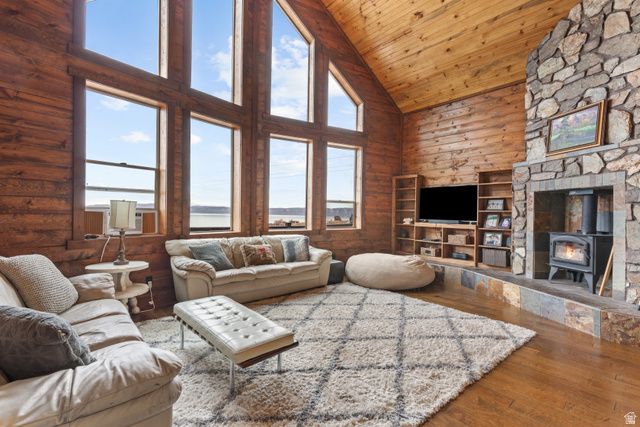 1476 N TRAPPER LOOP, Garden City, UT 84028