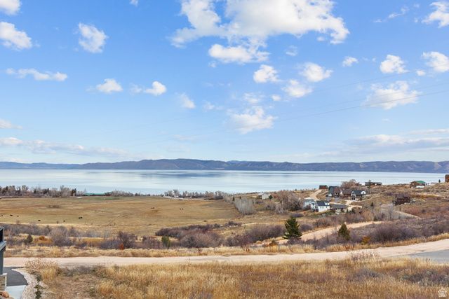 1476 N TRAPPER LOOP, Garden City, UT 84028