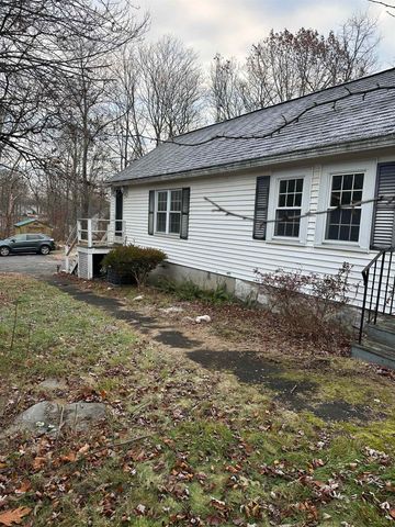 228 Main Street, Hampstead, NH 03841