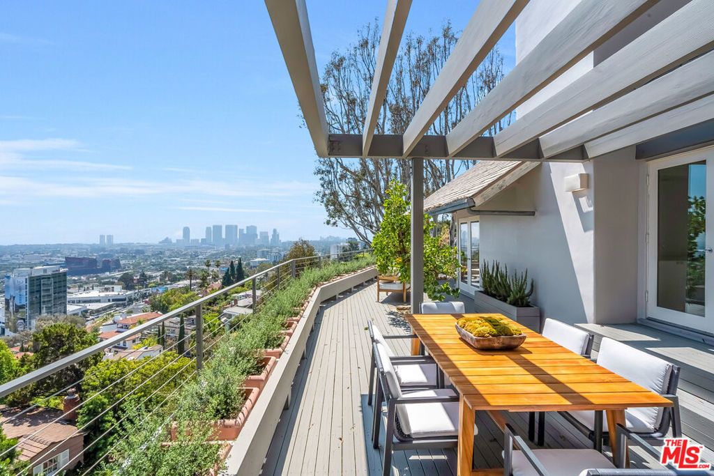 1394 Miller Drive, Los Angeles, CA 90069 — exterior