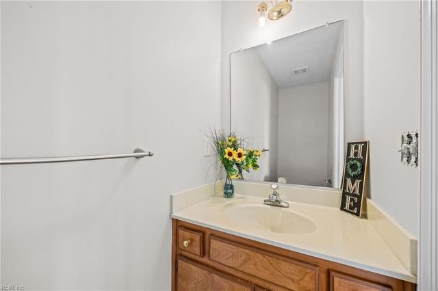 101 Ripon WAY, Newport News, VA 23608