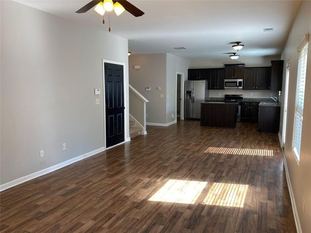 2392 Newbury Oaks Court, Lawrenceville, GA 30044