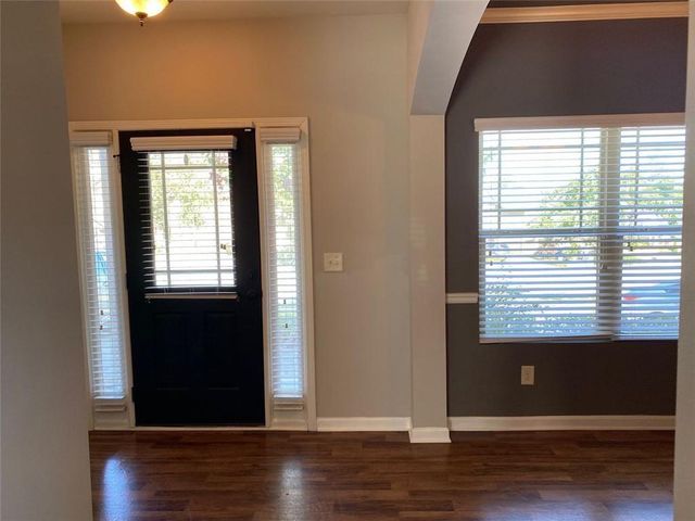 2392 Newbury Oaks Court, Lawrenceville, GA 30044