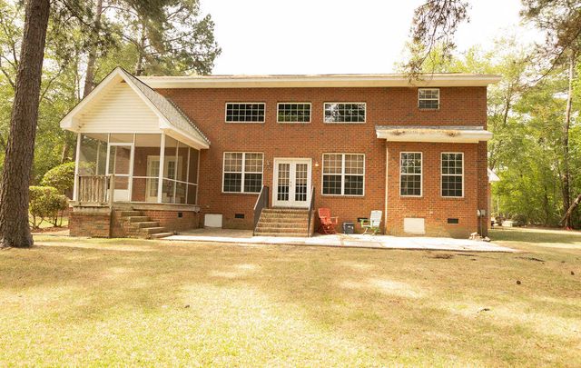 690 Longleaf Drive, Walterboro, SC 29488