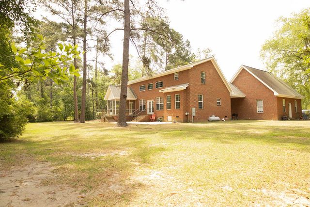 690 Longleaf Drive, Walterboro, SC 29488