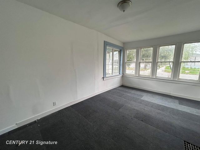 1107 State Street, Saginaw, MI 48602