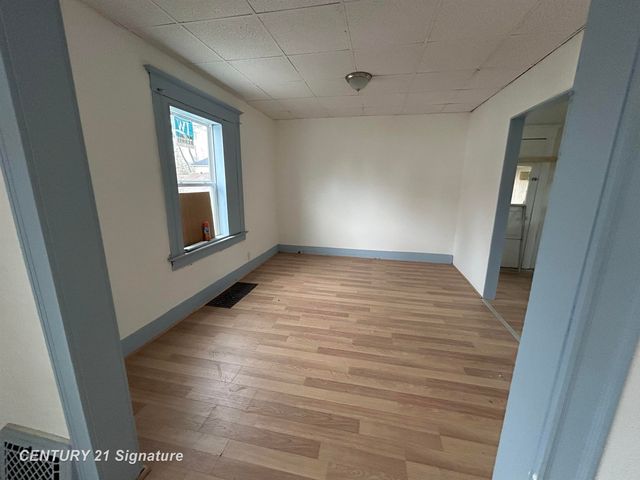 1107 State Street, Saginaw, MI 48602