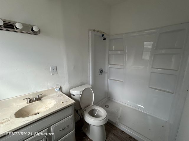 1107 State Street, Saginaw, MI 48602