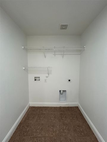 5865 Fir Tree Lane, Fort Worth, TX 76123