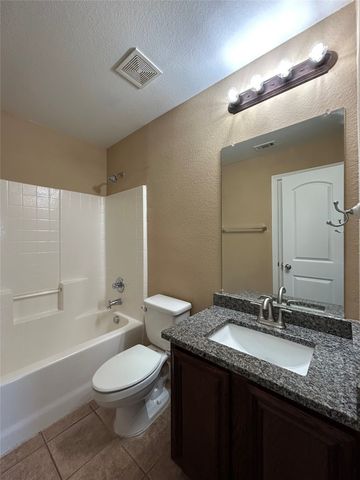 5865 Fir Tree Lane, Fort Worth, TX 76123