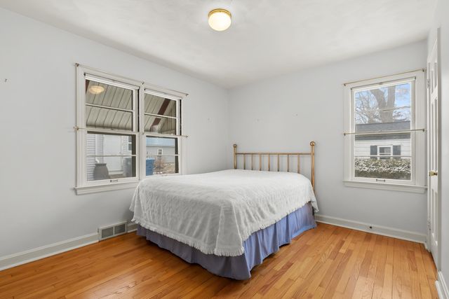 2231 Lakeway Avenue, Kalamazoo, MI 49001