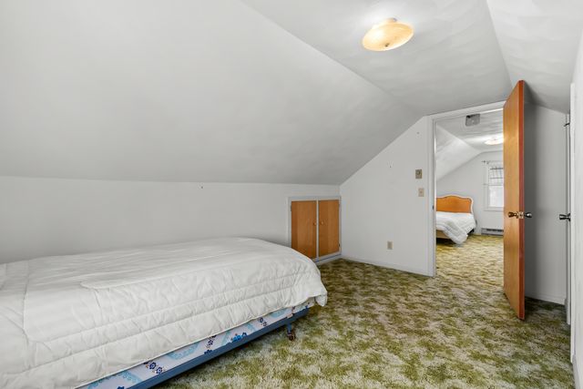 2231 Lakeway Avenue, Kalamazoo, MI 49001