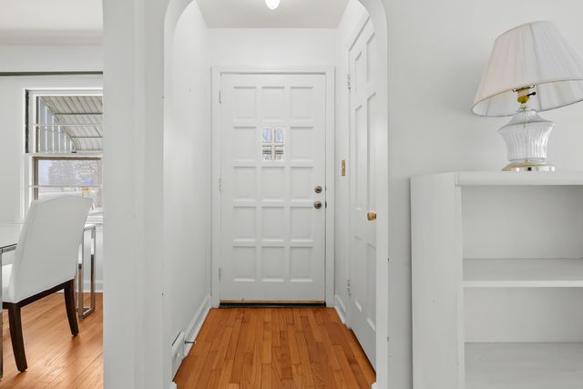 2231 Lakeway Avenue, Kalamazoo, MI 49001