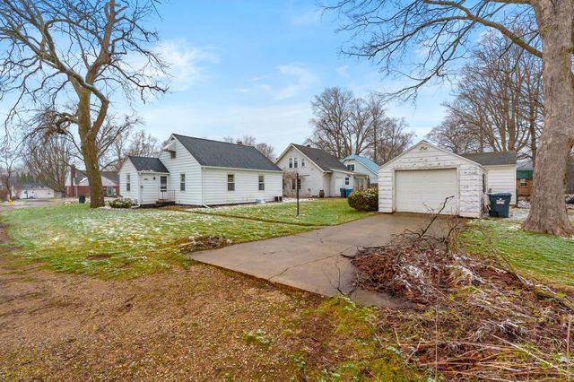 2231 Lakeway Avenue, Kalamazoo, MI 49001