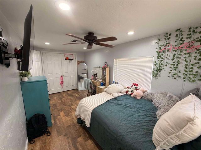 155 Twin Circle Dr, Elgin, OK 73538