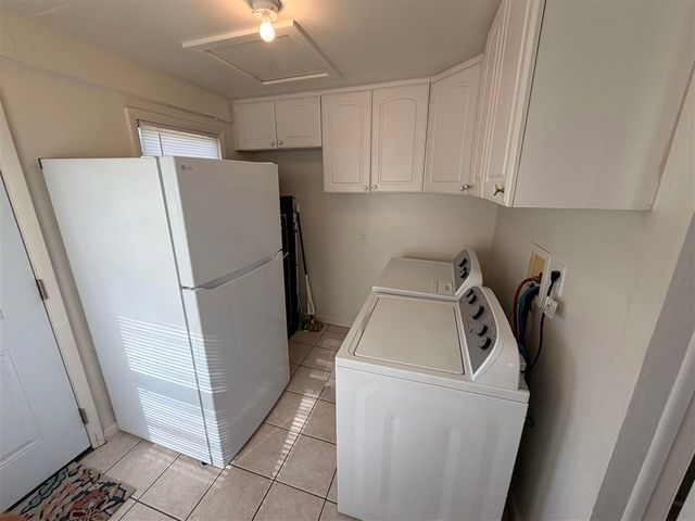 155 Twin Circle Dr, Elgin, OK 73538