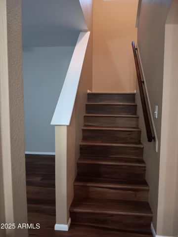 6827 W AIRE LIBRE Avenue, Peoria, AZ 85382