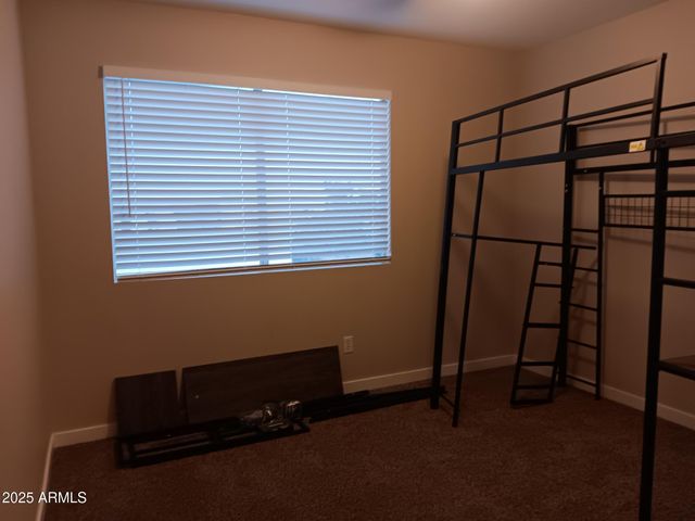 6827 W AIRE LIBRE Avenue, Peoria, AZ 85382