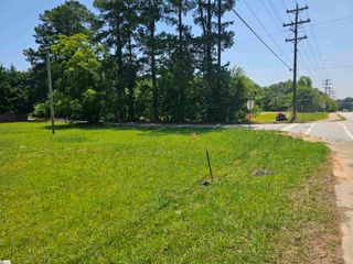 1611 Roper Mountain Road, Greenville, SC 29615