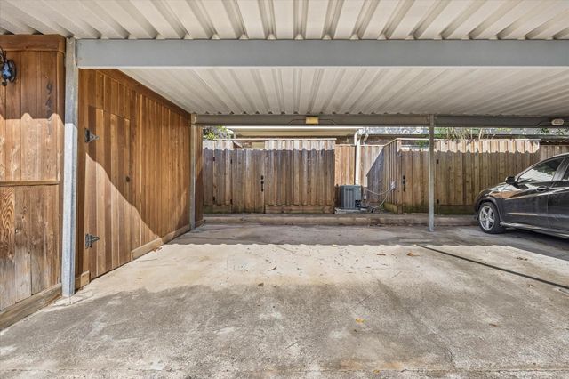 9481 Fondren Road, Houston, TX 77074