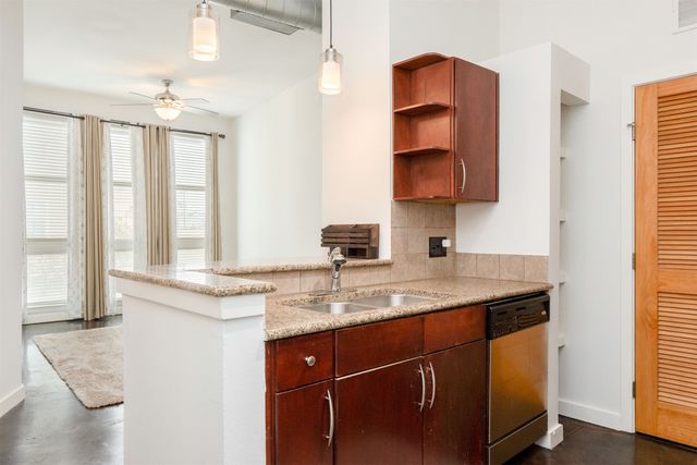 201 W Lancaster Avenue 312, Fort Worth, TX 76102