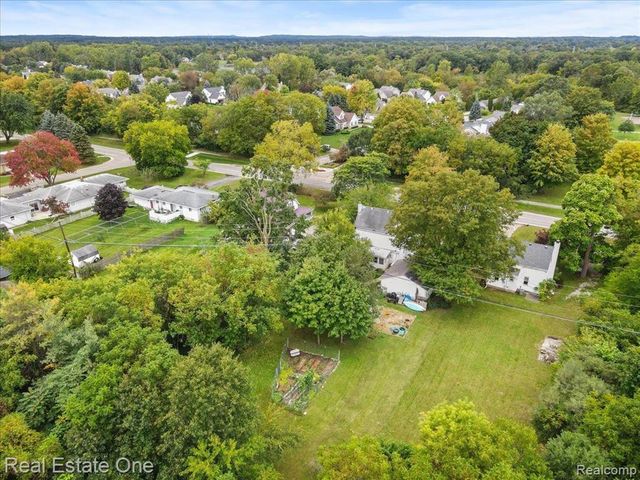 575 Pontiac Street, Oxford, MI 48371