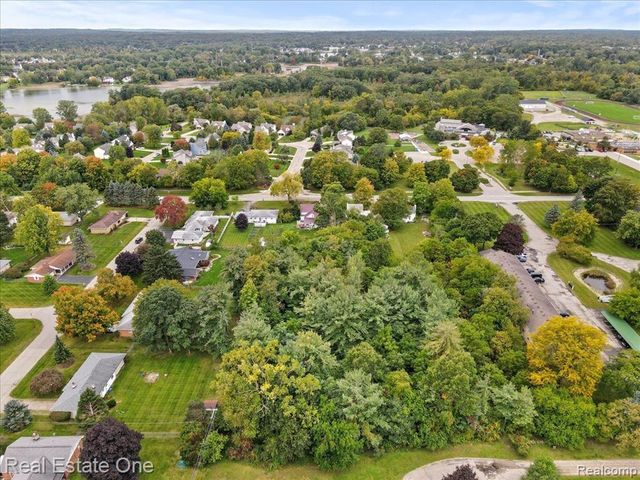 575 Pontiac Street, Oxford, MI 48371