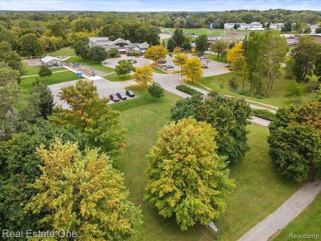 575 Pontiac Street, Oxford, MI 48371