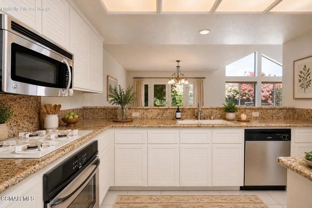 3679 Calle Joaquin, Calabasas, CA 91302