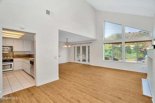 3679 Calle Joaquin, Calabasas, CA 91302