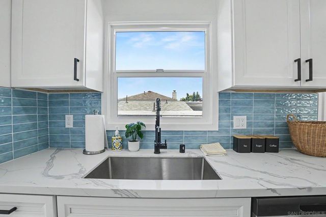 4637 Del Mar, San Diego, CA 92107