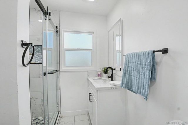 4637 Del Mar, San Diego, CA 92107
