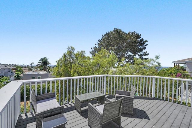 4637 Del Mar, San Diego, CA 92107