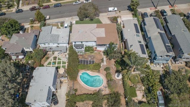 4637 Del Mar, San Diego, CA 92107