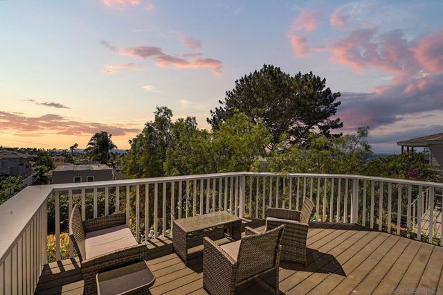 4637 Del Mar, San Diego, CA 92107