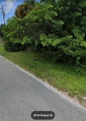 2516 Rolyat Street, Fort Pierce, FL 34947