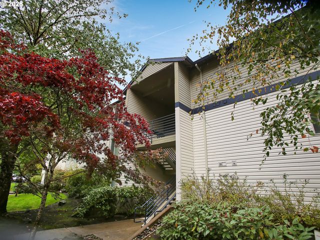 5142 Sw MULTNOMAH Blvd A, Portland, OR 97219