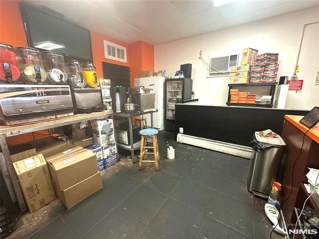 962 Main Avenue, Passaic, NJ 07055