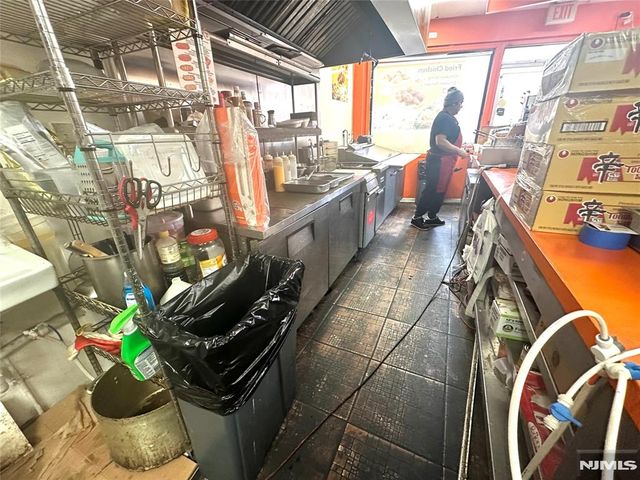 962 Main Avenue, Passaic, NJ 07055