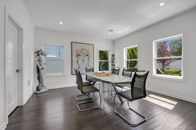 41 Patience Lane, Westbury, NY 11590