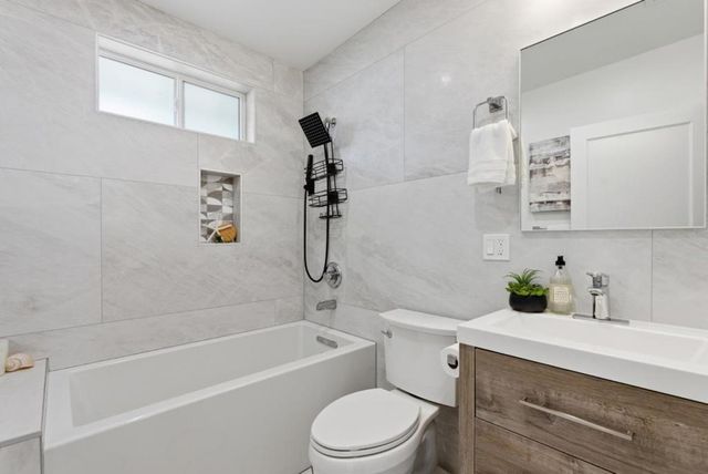 447 Lux Avenue, South San Francisco, CA 94080