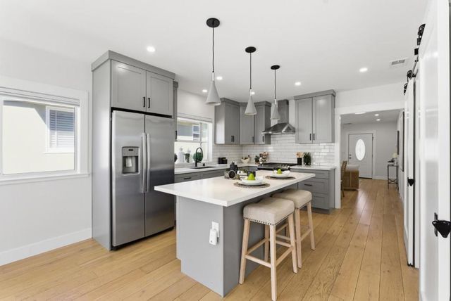 447 Lux Avenue, South San Francisco, CA 94080